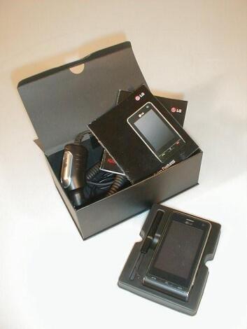 An LG IFO800 mobile phone and camera