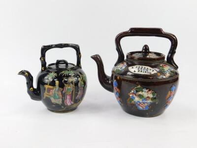 A late 19thC bargeware teapot