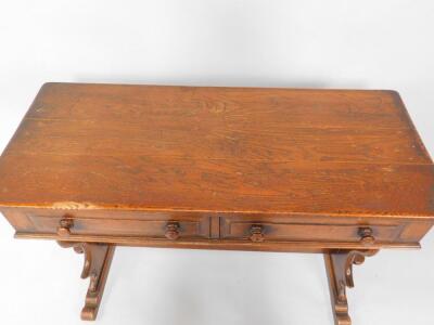 An oak hall table - 2