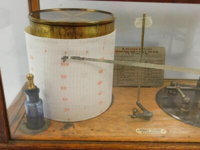 An oak cased barograph by Pinney & Sons Limited of Stamford - 3