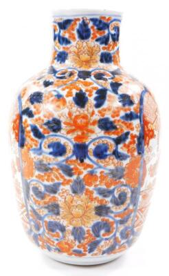 A late 19thC Japanese Imari vase - 2