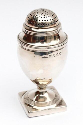 A George III silver pounce pot