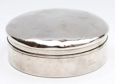 An early 20thC silver powder box