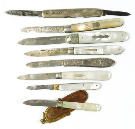 An all over Edwardian silver fruit knife