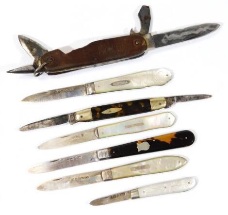 A Victorian silver and tortoiseshell fruit knife