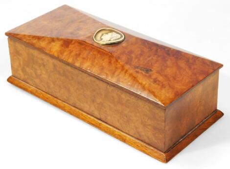 An early 20thC walnut rectangular box