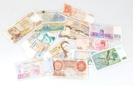 Various bank notes