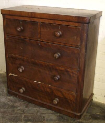 A Victorian satin birch chest of drawers