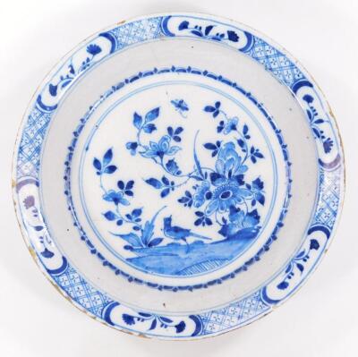 An 18thC blue and white English Delft dish - 2