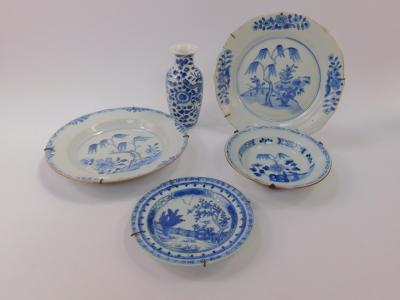 Two Chinese blue and white hand painted plates