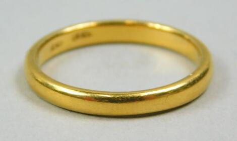 A thin wedding band