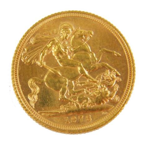 An Elizabeth II gold sovereign