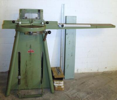 A Morso free standing frame cutter with blades