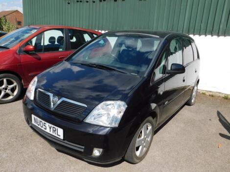 A Vauxhall Meriva Design Twinport MPV