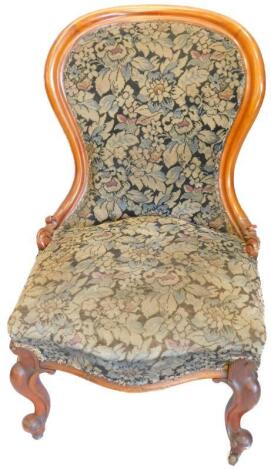 A Victorian mahogany show-frame ladies spoonback chair