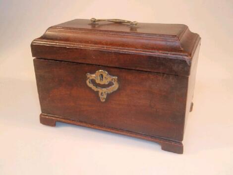 An early 19thC mahogany tea caddy