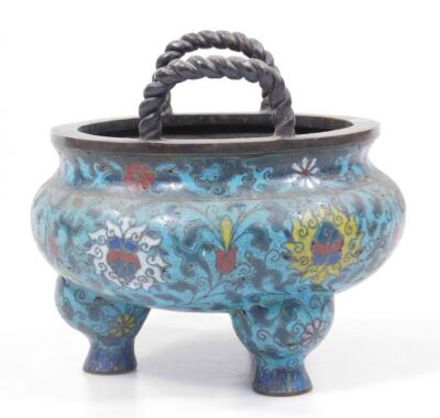 A Chinese cloisonne cauldron vase - 2