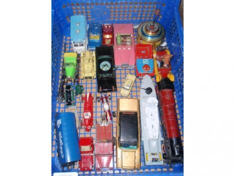 A quantity of Dinky, Corgi and other makes die cast vehicles