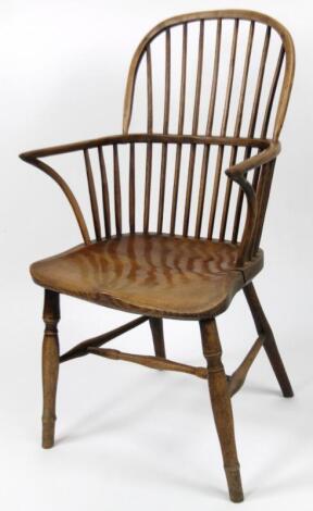 An early 19thC ash and elm Grantham Windsor chair