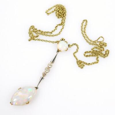 An opal and diamond set necklace - 2