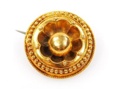 An Edwardian disc brooch