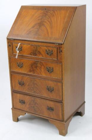 A 20thC bureau of small proportion