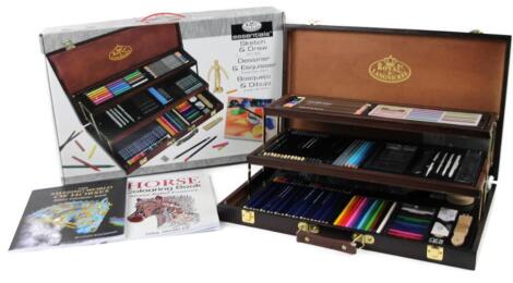 A Royal Langnickel Essential Sketch and Draw Art Set no. 134