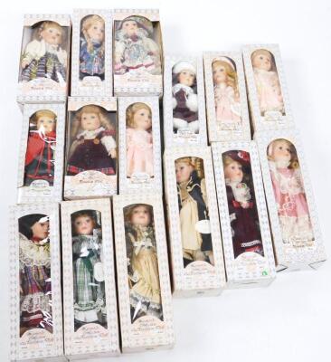 Various boxed Leonardo Collection dolls