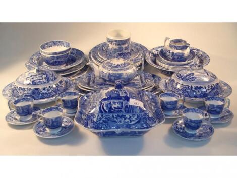 A Copeland Spode's Italian dinner service