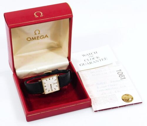 A gentleman's Omega De Ville wristwatch