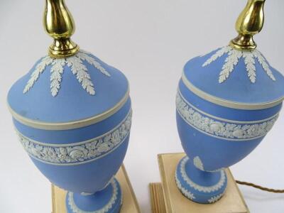 A pair of 20thC blue Jasper lamps - 2