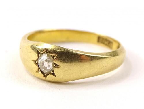 An 18ct gold dress ring