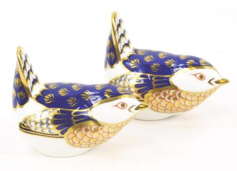 Two Royal Crown Derby porcelain Wren paperweights