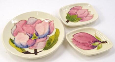 A Moorcroft Anenome pattern saucer