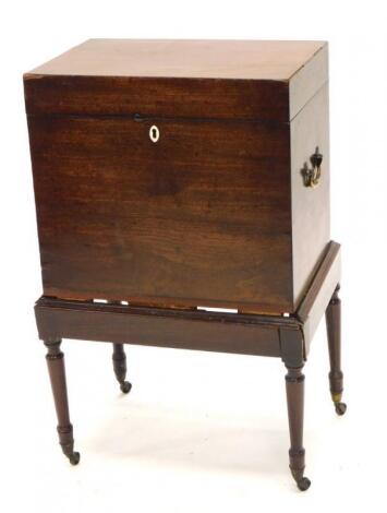 An early 19thC mahogany cellarette