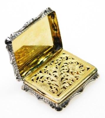 A Victorian silver vinaigrette - 3