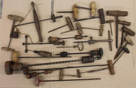 Various early 20thC and later tools