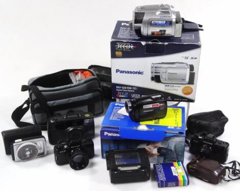 A Panasonic NVGS150 digital video camera