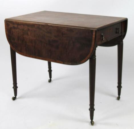 A 19thC dropleaf Pembroke table