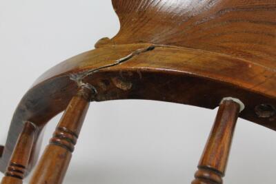 An early 20thC ash and elm captain's chair - 3