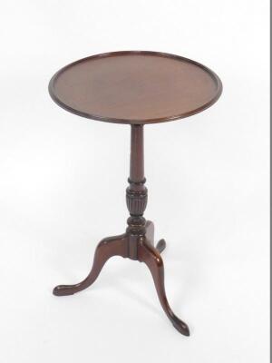 A Georgian style mahogany wine table