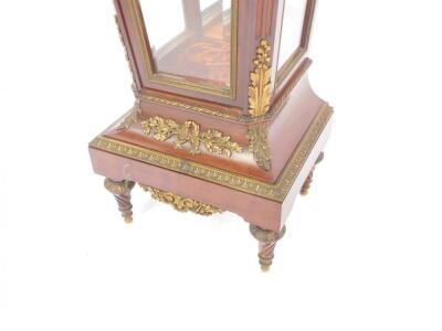 A Louis XVI style mahogany and brass mounted vitrine - 3