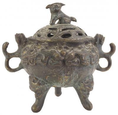 A late 19th/early 20thC Chinese bronze pot pourri or sensor