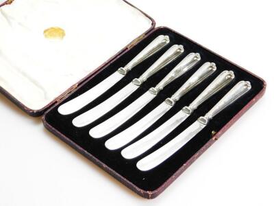 George V silver handled butter knives