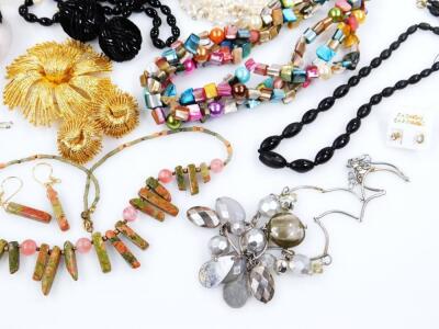 Various modern costume jewellery - 4