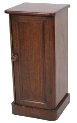 A Victorian mahogany pot cupboard