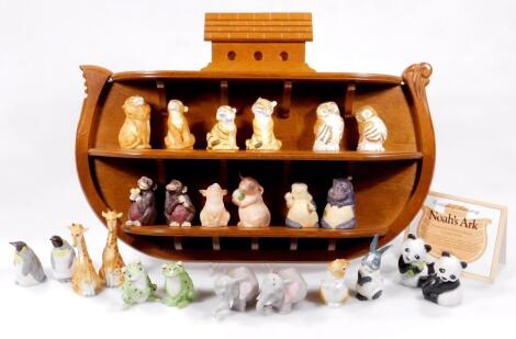 A Franklin Mint Jonathan Goode Noah's Ark sculpture cruet stet