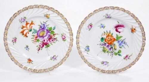 A 20thC Dresden cabinet plate