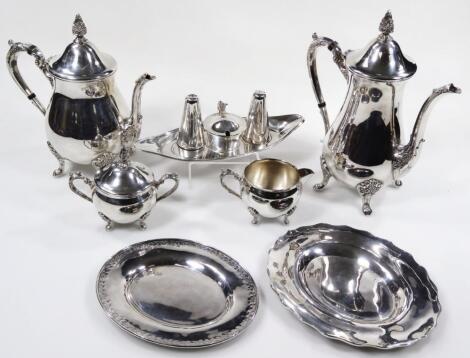 Various Viner's silver plate