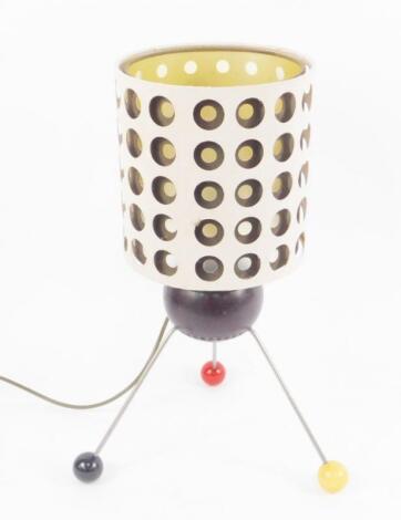 An Atomic style table lamp